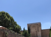 爱游戏官网入口-格拉纳达主场平局，暂居中游的简单介绍