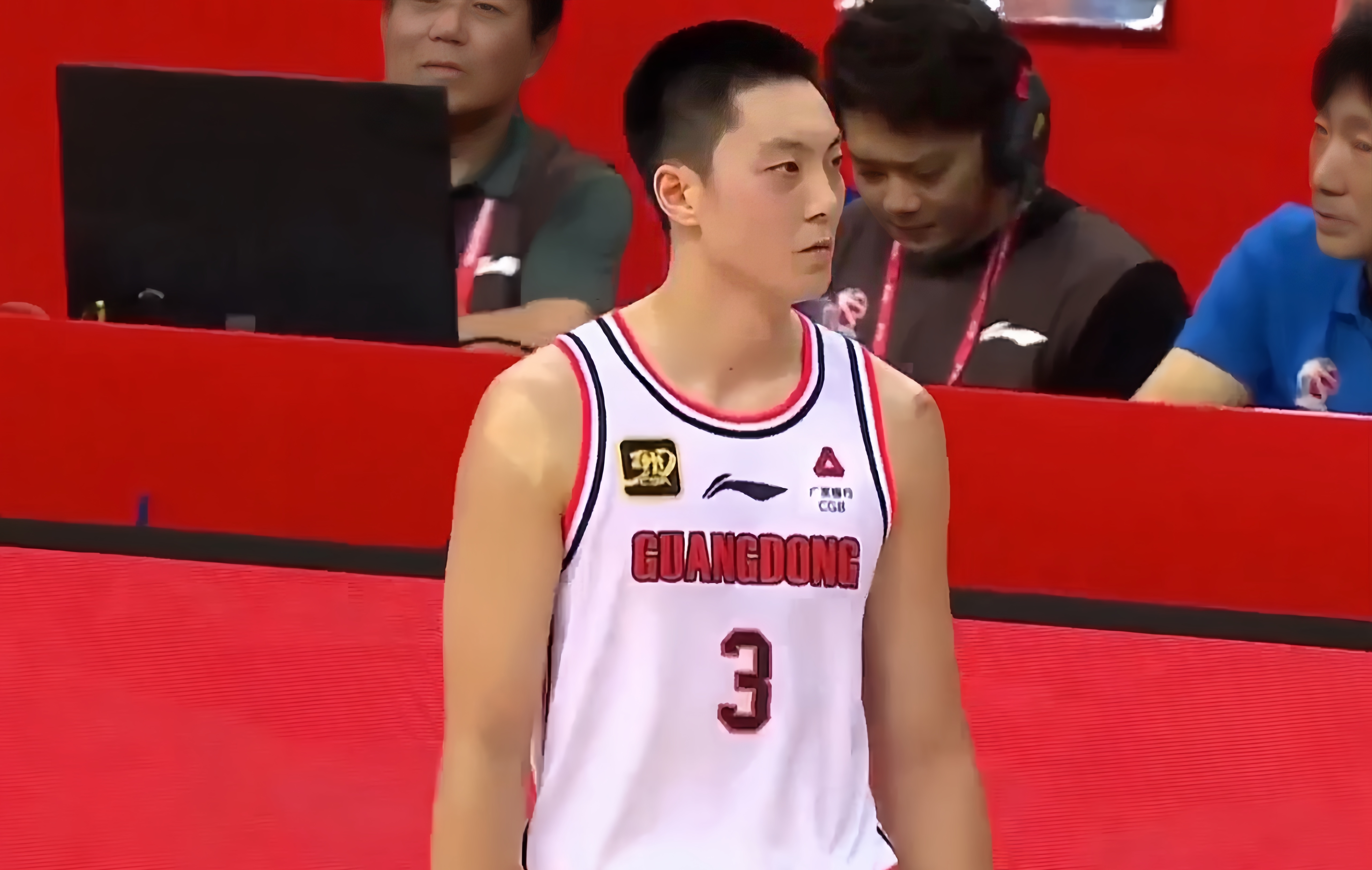 关于广东宏远遭受伤病困扰，状态不佳的信息