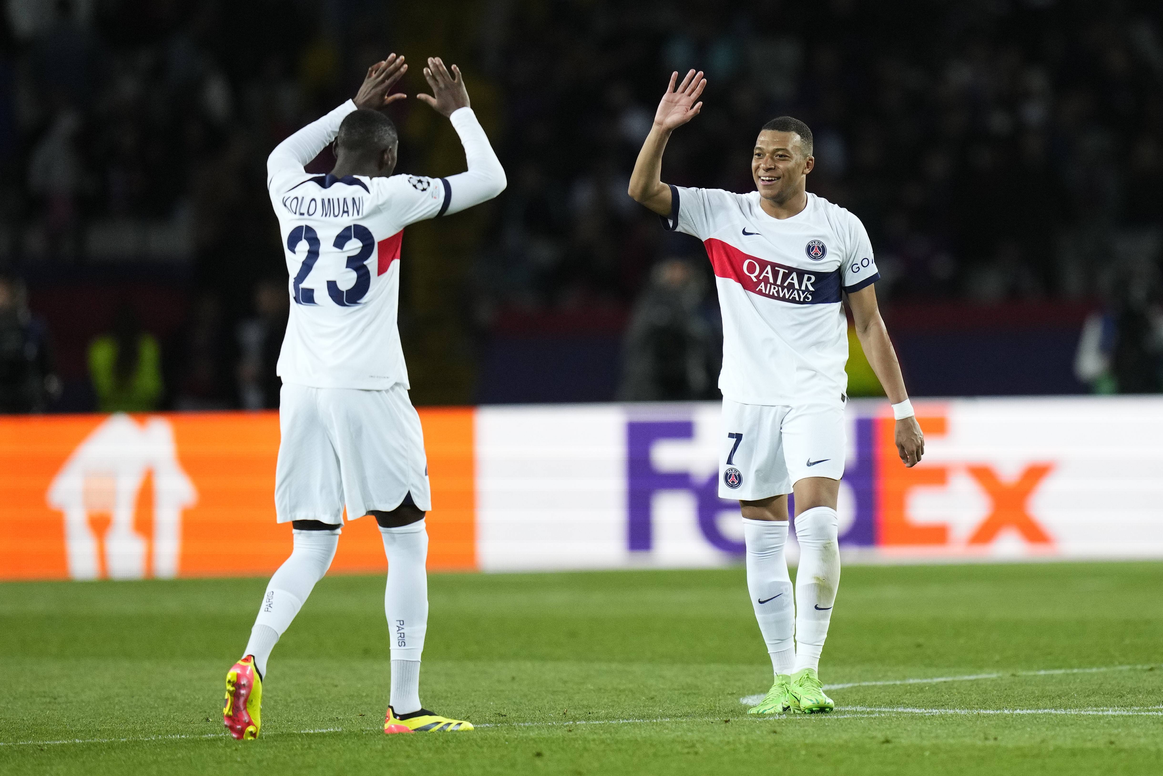 外援发挥出色,帮助球队晋级半决赛 外援发挥出色,帮助球队晋级半决赛